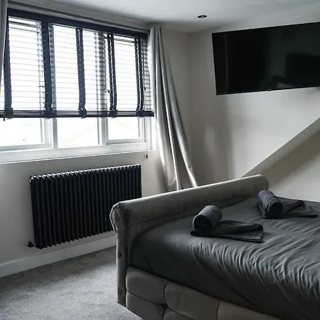 Daire Modern&luxury House Near Centre *