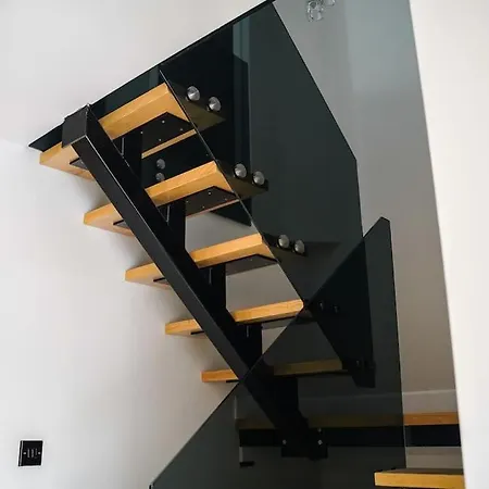 דירה Modern&luxury House Near Centre
