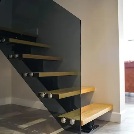 דירה Modern&luxury House Near Centre *