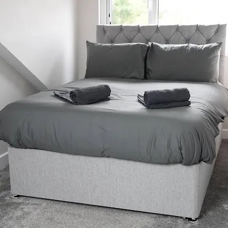 דירה Modern&luxury House Near Centre *