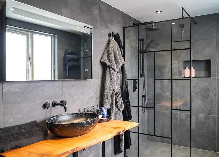 Modern&luxury House Near Centre Appartement *